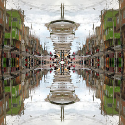 Extrañas Perspectivas. Fotografía digital. 50 cm X 50 cm. 2010.