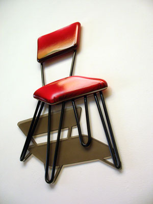 "Por favor siga, tome asiento" Ensamblaje con metal, madera, metal, lamina acrilica y pintura laca. 45cm X 32cm X 3.5cm. 2015
