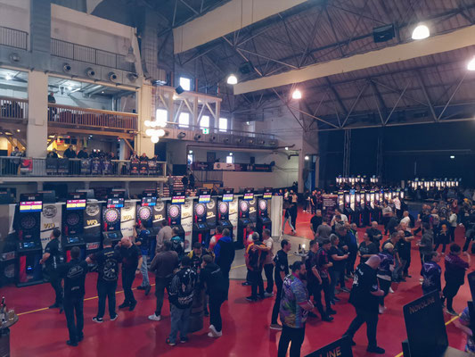In der Halle 2025