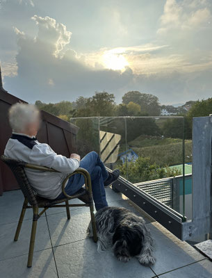 Wir haben noch einen zweiten Balkon ...