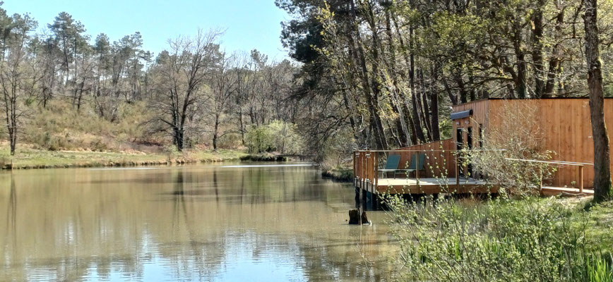 cabane sur l'eau