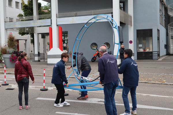 Nach dem Aufbau des Twins trägt sich der Loopingstar fast von alleine.