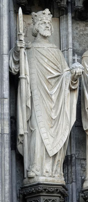 Statue Ottos des Großen an der Fassade des Kölner Doms, 1950er Jahre, heutiger Zustand