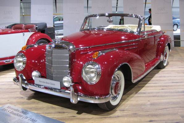 Mercedes-Benz 300 S Roadster uit 1956. (Techno Classica 2016 in Essen)