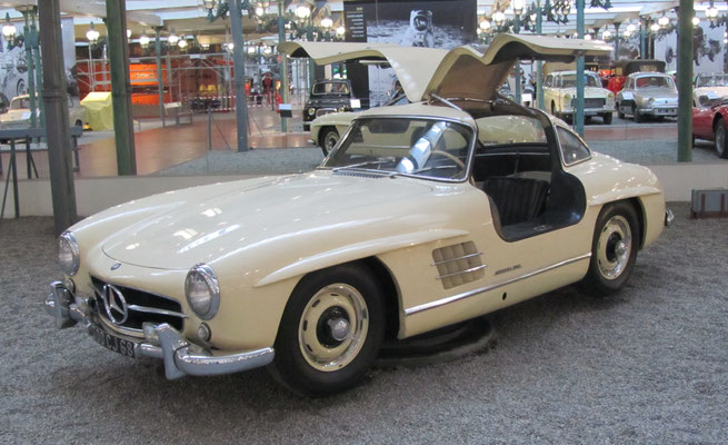 Mercedes-Benz Coupé Type 300 SL uit 1955 (Collection Schlumpf).