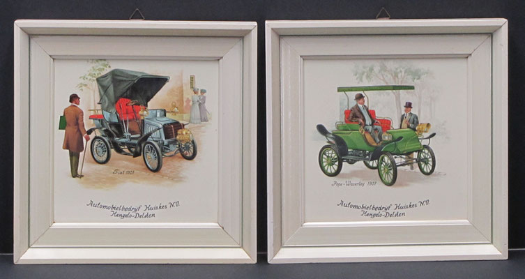 Ingelijste tegels als wanddecoratie, uitgegeven door Automobielbedrijf Huiskes N.V. in Hengelo en Delden.