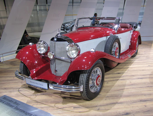 Mercedes-Benz 500 K Offener Tourenwagen uit 1935. (Techno Classica 2016 in Essen)