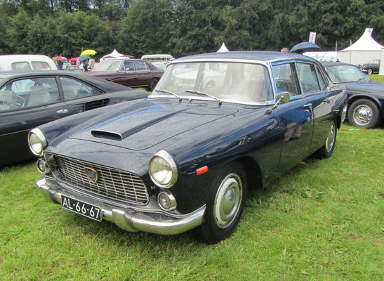 Lancia Flaminia 2.8 uit 1964.
