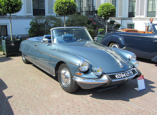 Citroën DS Cabriolet uit 1967 met een carrosserie van Chapron. (Concours d’Elegance Paleis Soestdijk 2019)