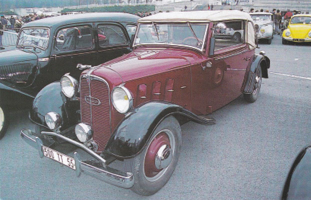 Rosengart Supertraction LR 500 uit 1933.