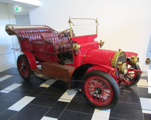 Spyker 14-18-HP Double Phaeton, 1906. (Louwman Museum in Den Haag)