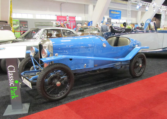  Amilcar CGS Boattail uit 1925 met een carrosserie van Ch. Duval. (Interclassics Brussels 2018)