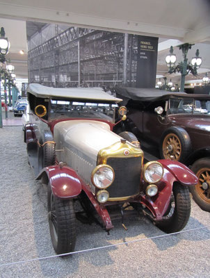 Minerva Torpedo Type AC uit 1926 (Collection Schlumpf).