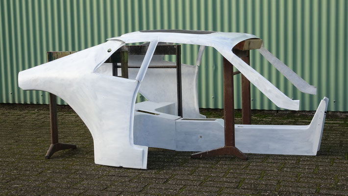 Glasvezel versterkte polyester binnenpanelen.