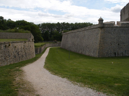 Les remparts, Pamplume