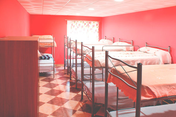 Albergue de Rojo Plata, Torremejia.