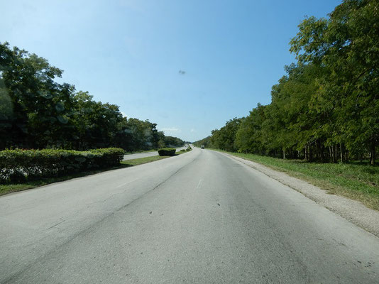 Autobahn Richtung Viñales