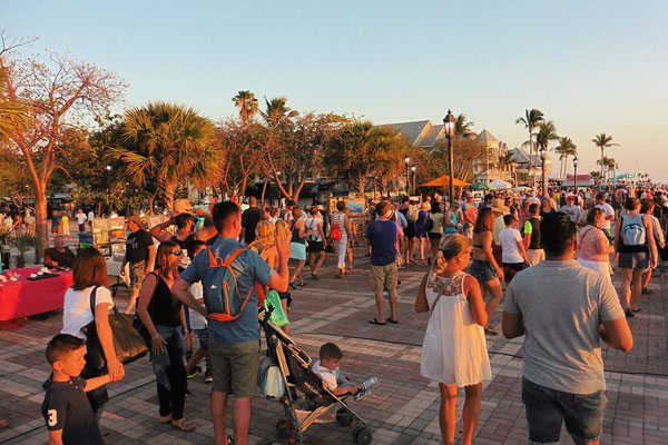 Key West - Malory Square, alle wollen den Sonnenuntergang sehen