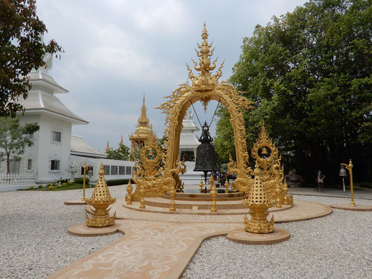 Wat Rong Khun - Goldener Tempel