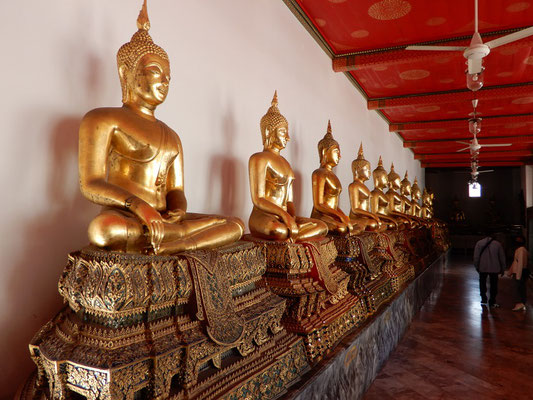 Buddha Statuen im Wat Pho