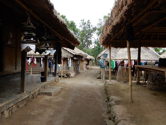 Senaru - Traditionelles Dorf