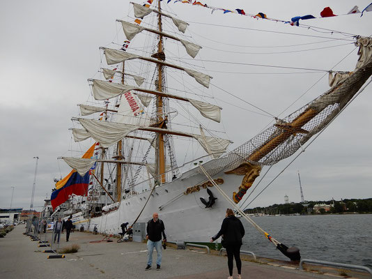 Das kolumbianische Segelschulschiff "Gloria"