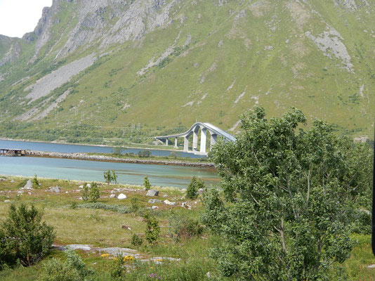 Brücke  über den Gimsöystraumen