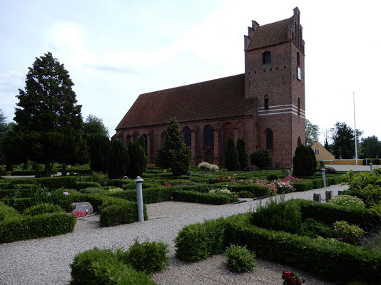Praestö - Friedhof und Kirche