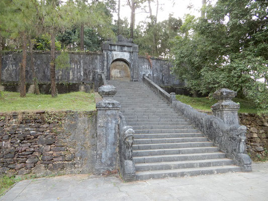 Lang Hoang de Minh Mang Mausoleum - Grabstätte