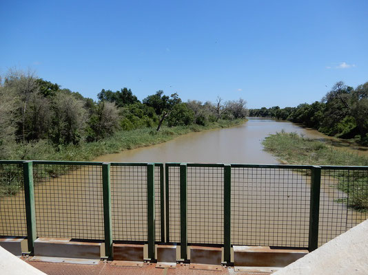 Grenzfluss zwischen Südafrika und Botswana