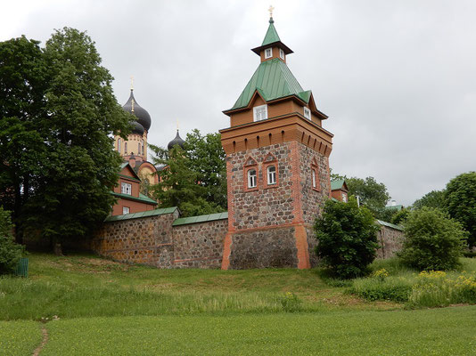 Kloster Pühtitsa