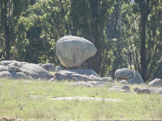 Balancing Rock bei Glen Innes