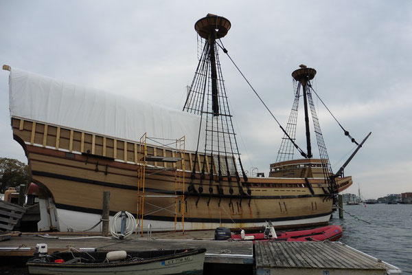 Die Mayflower II im Mystic Seaport zur Renovation