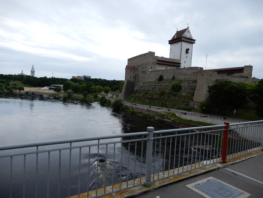 Narva EST