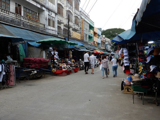 Marktstrasse in Tachileik