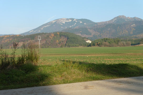 Bei Mosovce mit Blick zum Tatra-Gebirge