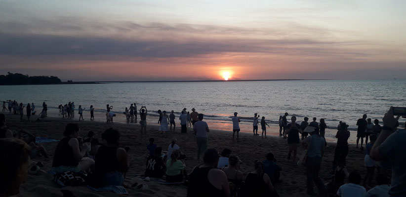 Mindil Beach bei Sonnenuntergang
