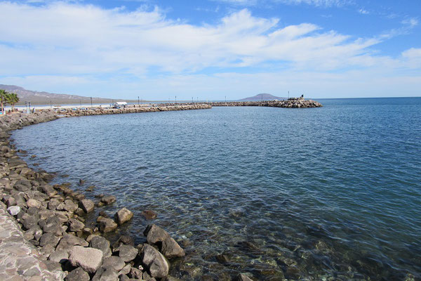 Hafen von Loreto