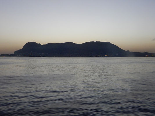 Sonnenaufgang beim Felsen von Gibraltar