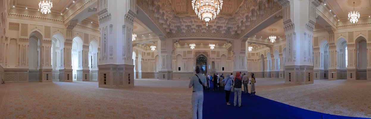 Sultan Caboos Moschee in Sohar - Gebetsraum