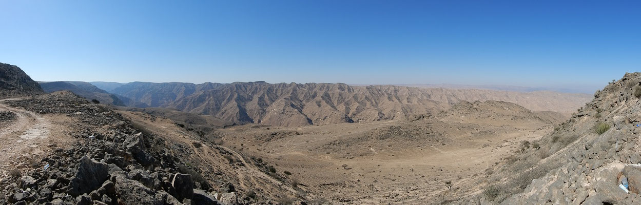 Canyonlandschaft hinter Al Mughsayl