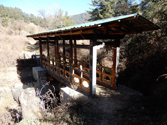 Brücke zum Kurjey Lhakhang Kloster