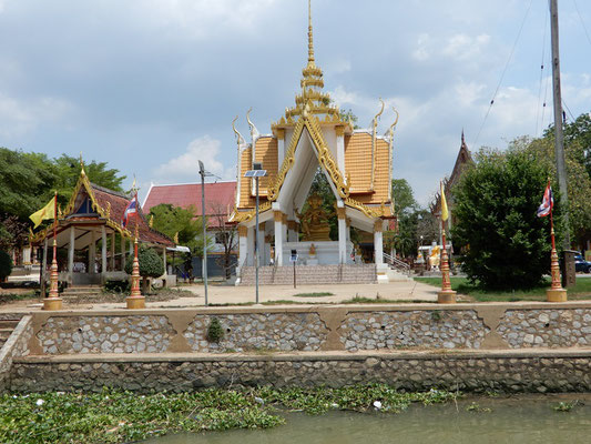 Wat Khun Phrom
