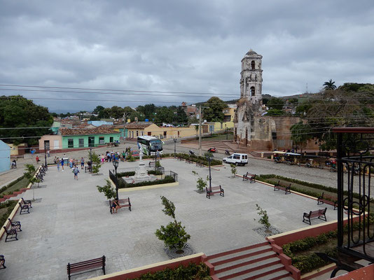 Plaza de Sta. Ana