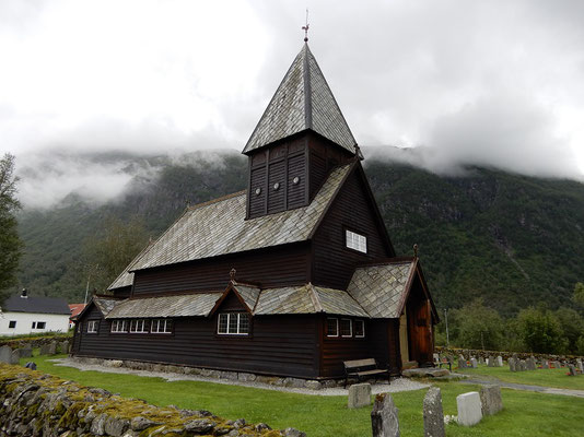Stabskirche von Röldal