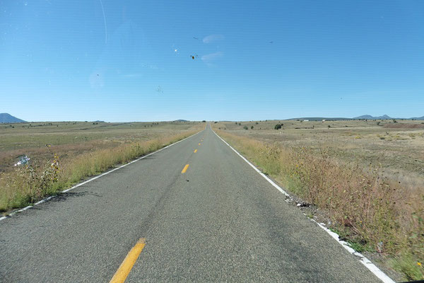 Route 66 kurz vor Seligman AZ