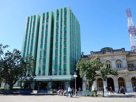 Hotel Santa Clara Libre (ex Hilton) mit Einschusslöchern von der Revolution