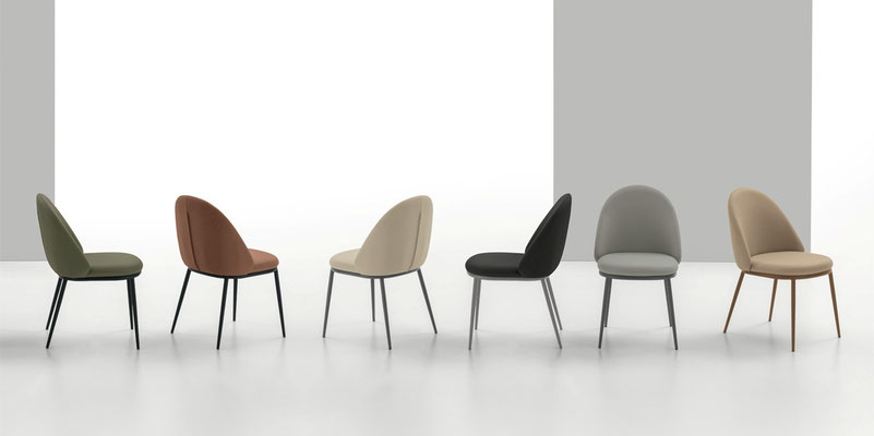 Sedia imbottita (articolo TL135), rivestimento a scelta