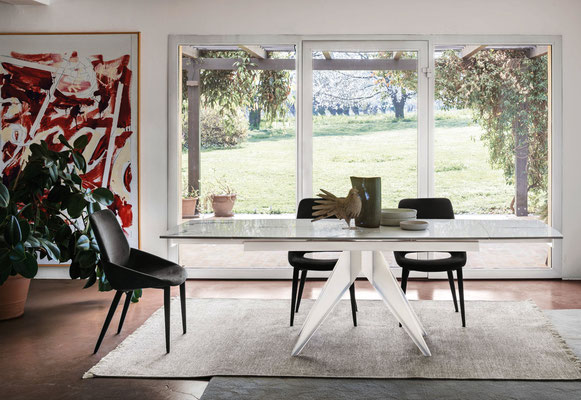 Tavolo MORFEO fisso (realizzabile su misura) o allungabile (misura cm.160x90 + 2 allunghe da cm.40) materiali e finiture a scelta