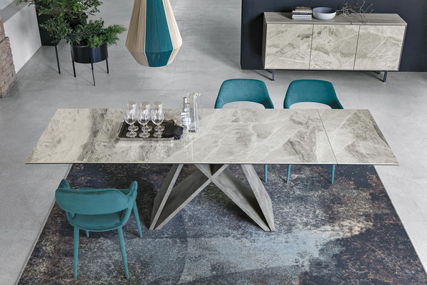 Tavolo allungabile DALLAS, realizzabile in diversi materiali a scelta, misure cm.160x90 + 2 allunghe da cm.40 cadauna oppure cm.180x90 + 2 allunghe da cm.45 cadauna